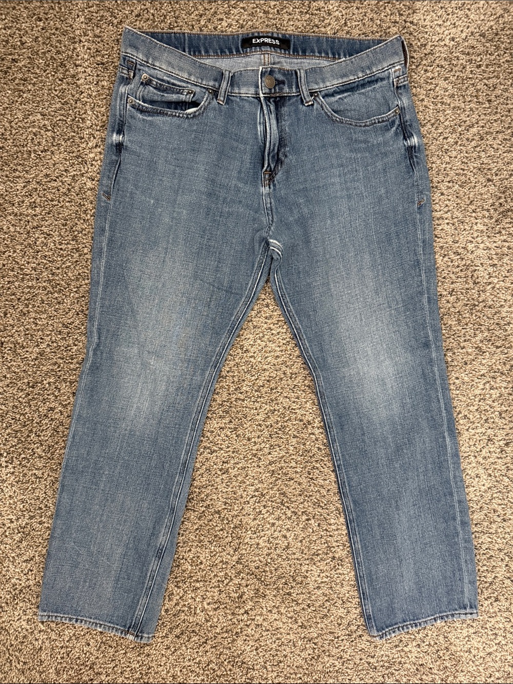 Express Women’s Medium Blue Straight Leg Jeans